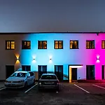 C7 Industrial Apartamento *