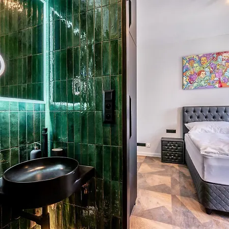 C7 Industrial Daire *