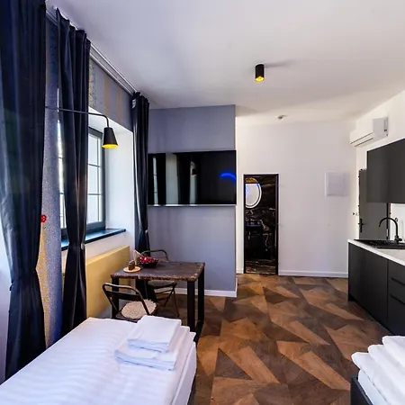 C7 Industrial Daire Brno