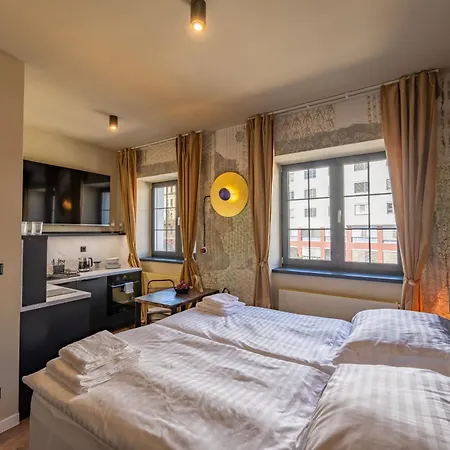 C7 Industrial * Brno