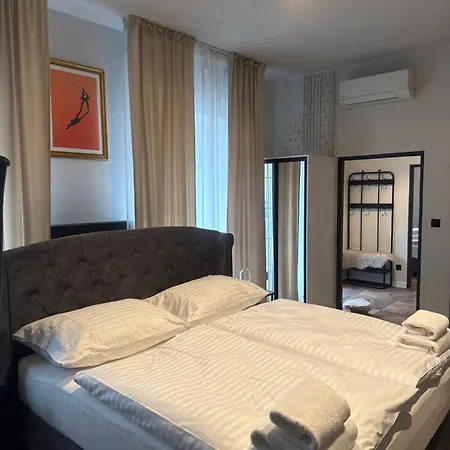 C7 Industrial Daire *