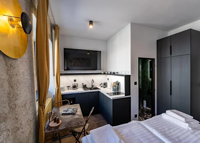 C7 Industrial Apartamento *